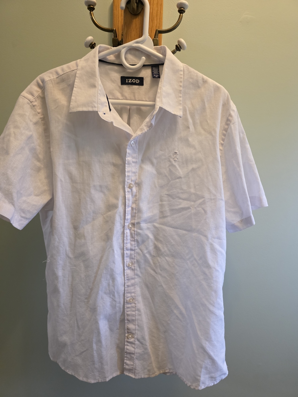 Izod White Short-Sleeve Casual Button-Down Shirt
